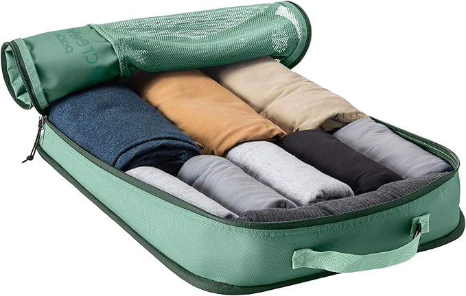 Eagle Creek Pack-It Reveal Expansion Cube - Adjustable Storage Expansion Cube for Travel - Durable Compression Zipper - Water-Resistant - Sustainable - Large - Willow Green