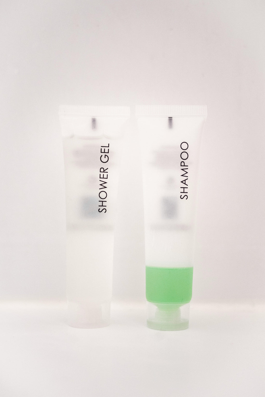 [GEARMENT] The "Rubber Band Liquid Bottle Neck Lock": How to stop shampoo bottle caps from popping open inside travel luggage