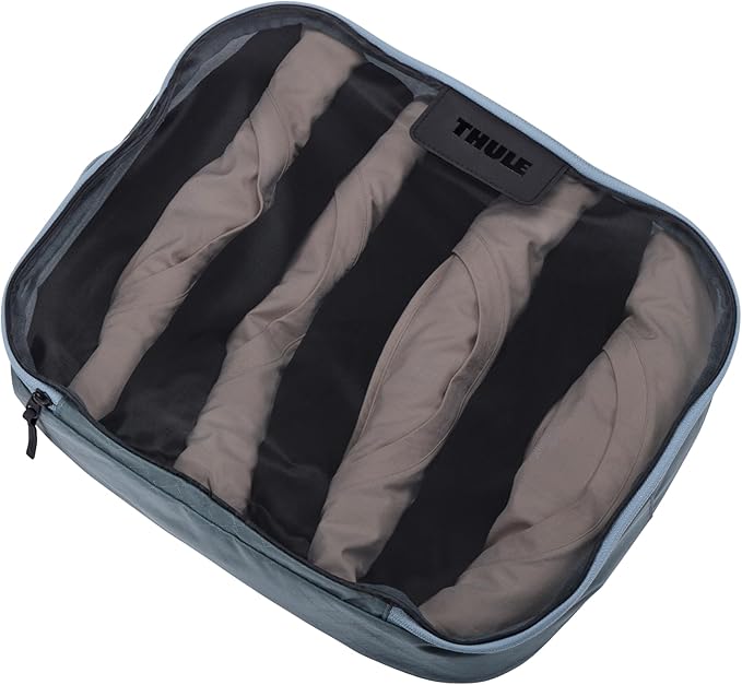 Thule Packing Cube, Size Large, Transparent Fabric, Organize bulkier Items, Easy to Pack, YKK Zippers
